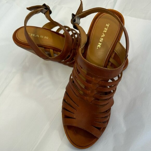 Trask Women’s Sandals Strapped Sling Back Heeled Preowned Size 9.5 - Picture 1 of 8